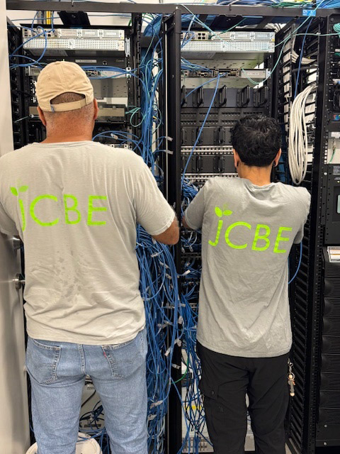 Data-Center-Decommissioning Data-Center-Decommissioning